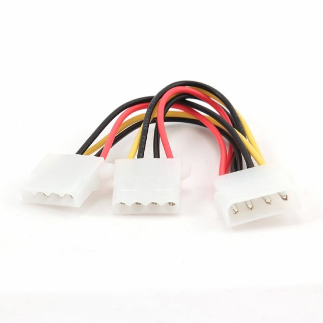 Kabel Cableexpert 5.25 na 2x5.25 power